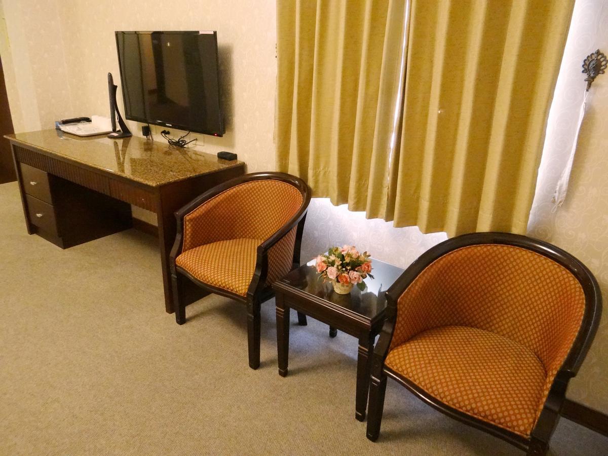 Wuzhou Hotel Hualien City Exterior foto